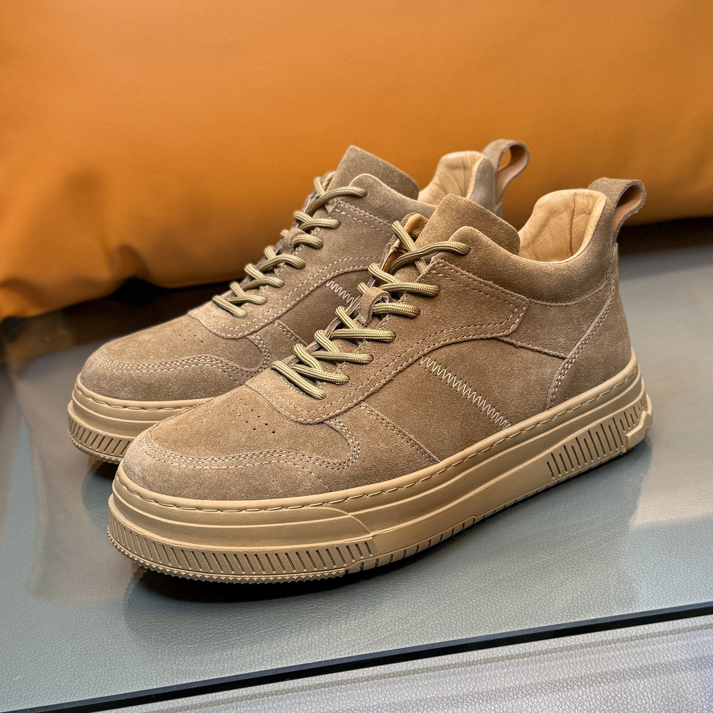 欧洲站男鞋冬季真皮羊皮毛一体雪地靴男加厚羊毛保暖防寒高帮板鞋,流行男鞋,时尚雪地靴,淘宝优惠券,粉丝福利购,淘宝优惠卷