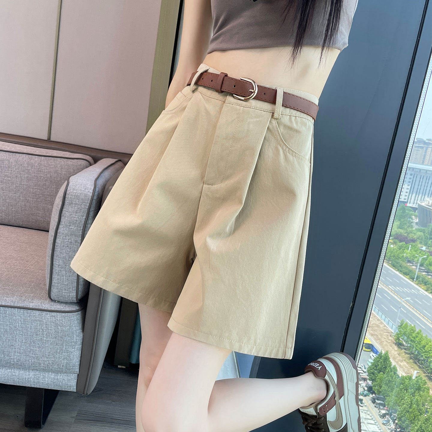 卡其色高腰休闲短裤女2026夏季宽松显瘦直筒a字五分工装阔腿中裤