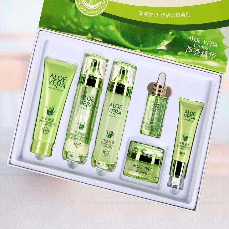 芦荟原液礼盒装六件套水乳霜护肤品套装学生女化妆品保湿舒缓肌肤