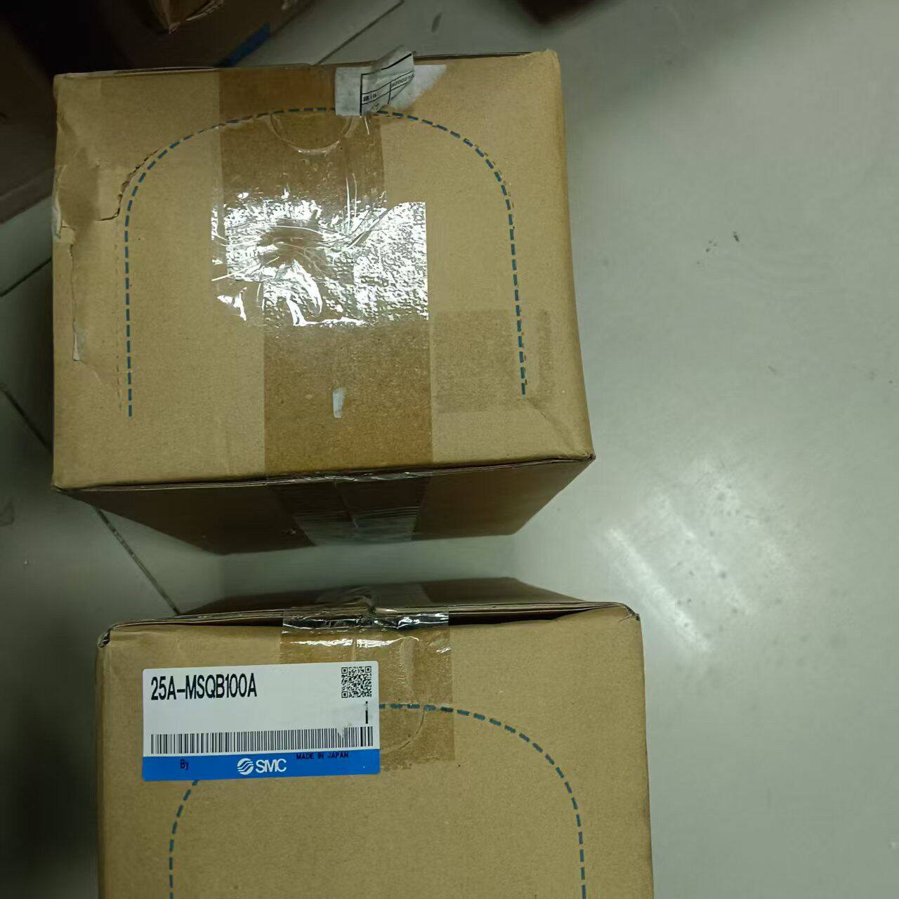 25A-MSQB100A 旋转摆台气缸 工业自动化配件议价维修