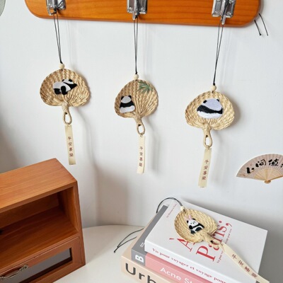 夏日熊猫蒲扇车内装饰小挂件汽车后视镜车工迷你小扇子车挂伴手礼