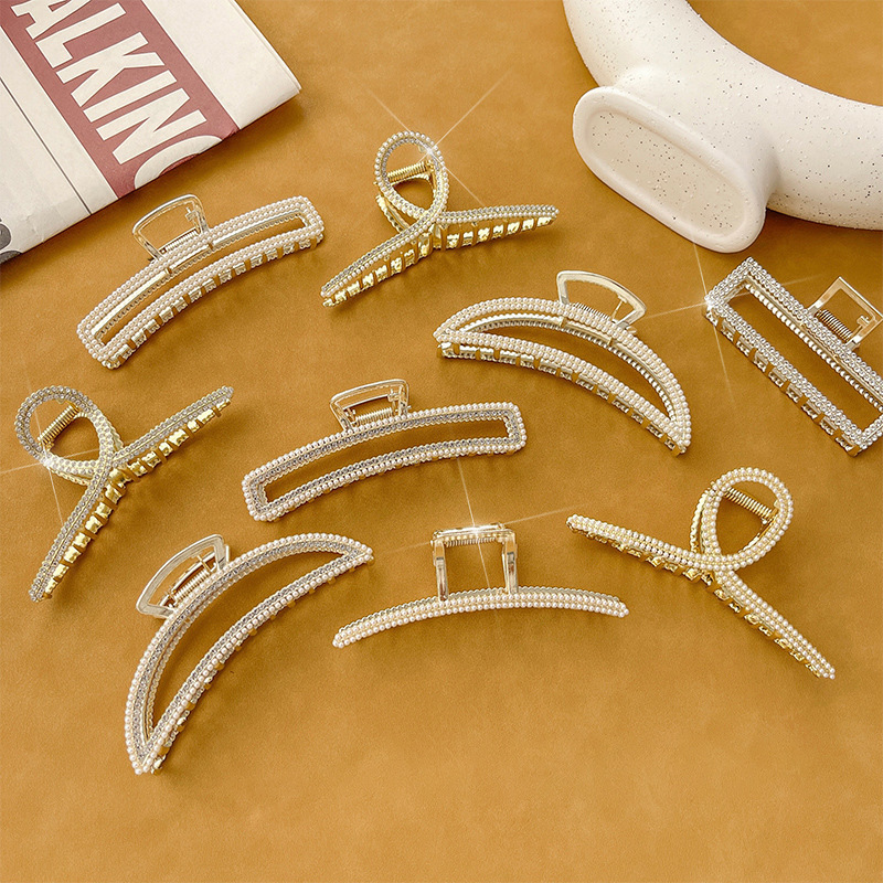 高级感轻奢水钻合金发夹女后脑勺鹿角抓夹气质流苏珍珠款夹子发饰