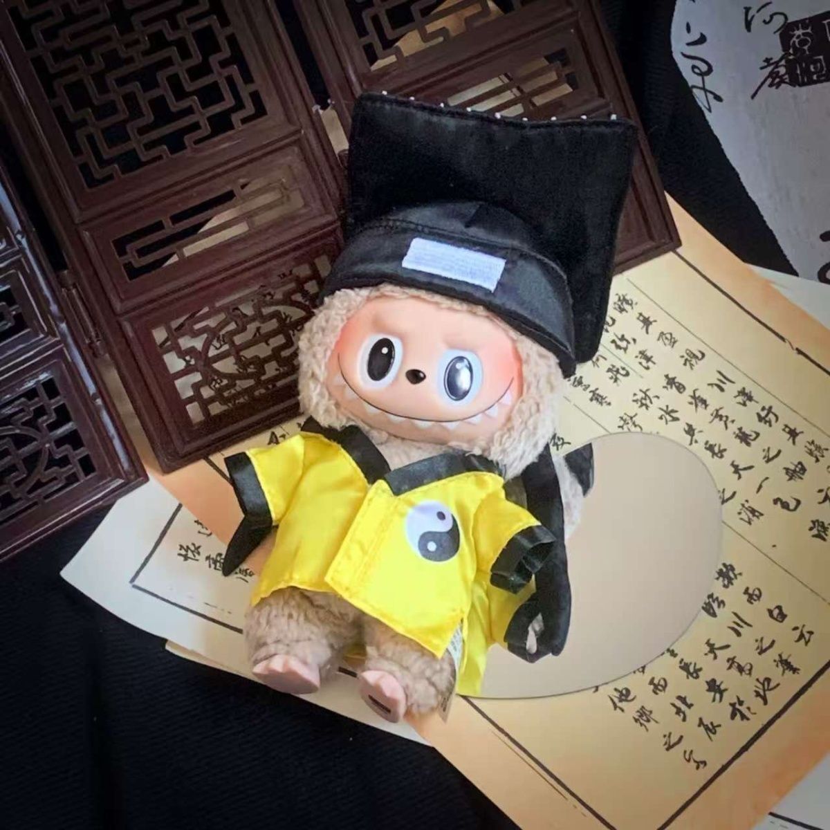 新品一代二代17cm马卡龙拉布布娃衣可爱道法自然可爱labubu衣服