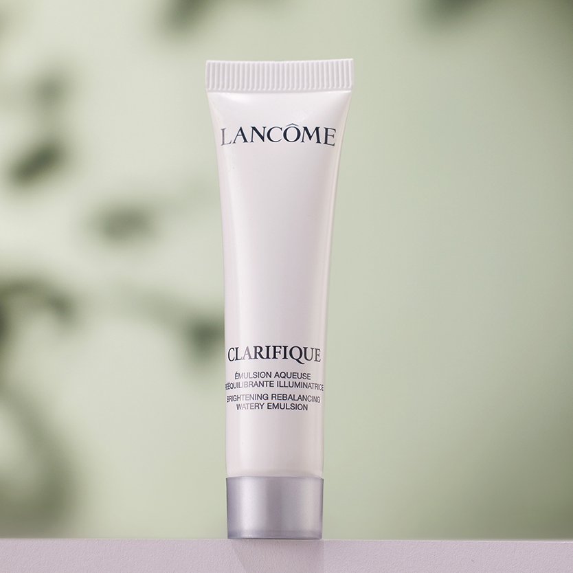 兰蔻极光乳液小样美白控油