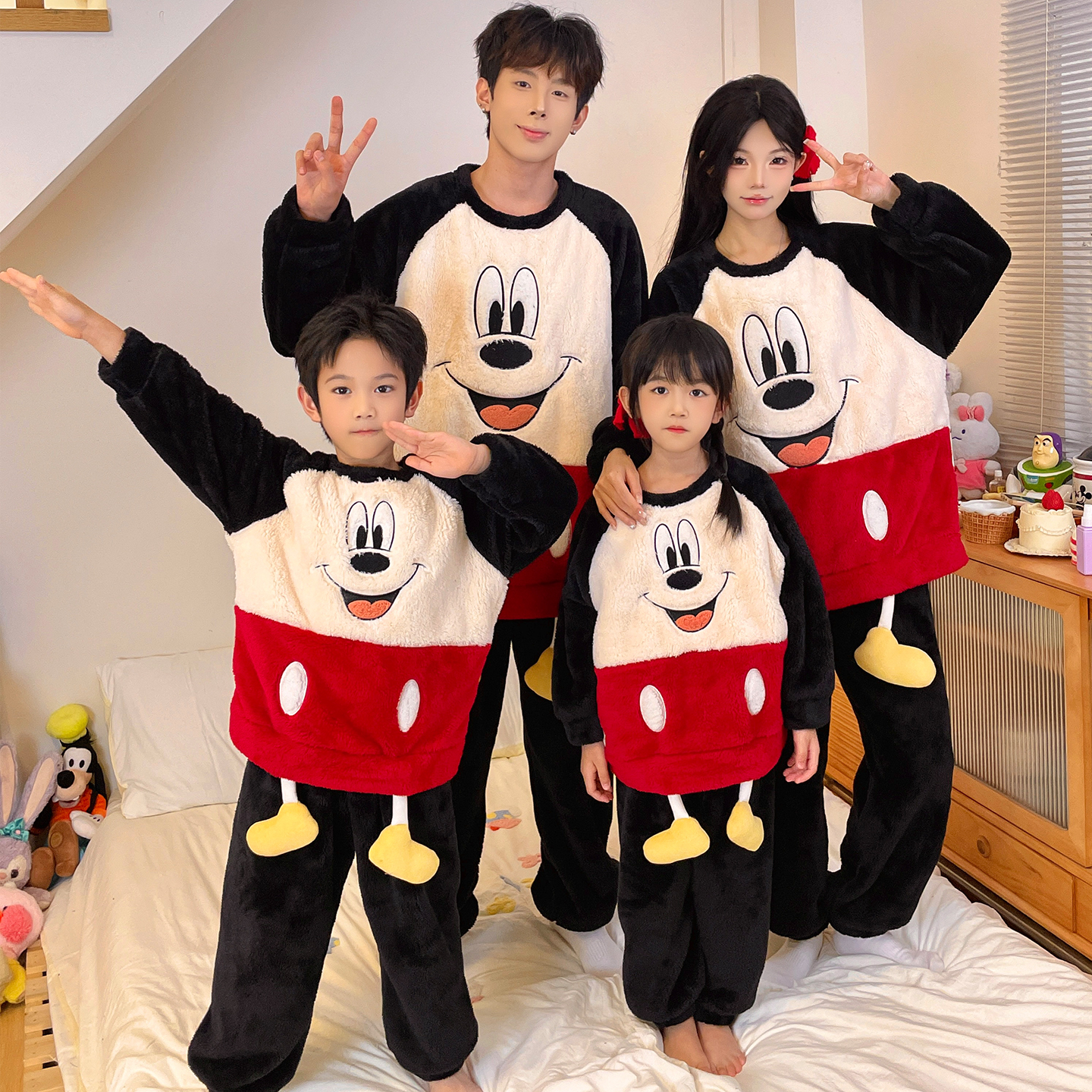 半边绒亲子睡衣一家三四口装加厚