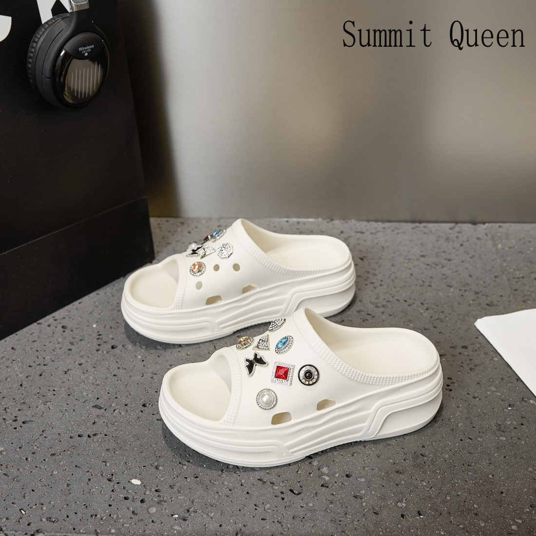 Summit Queen正派时尚新款夏季外穿外穿增高露趾纯色厚底洞洞鞋