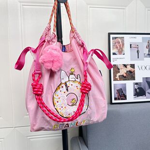 大容量户外手提包布包 网红冲量小众刺绣购物袋有肩带时尚 甄选