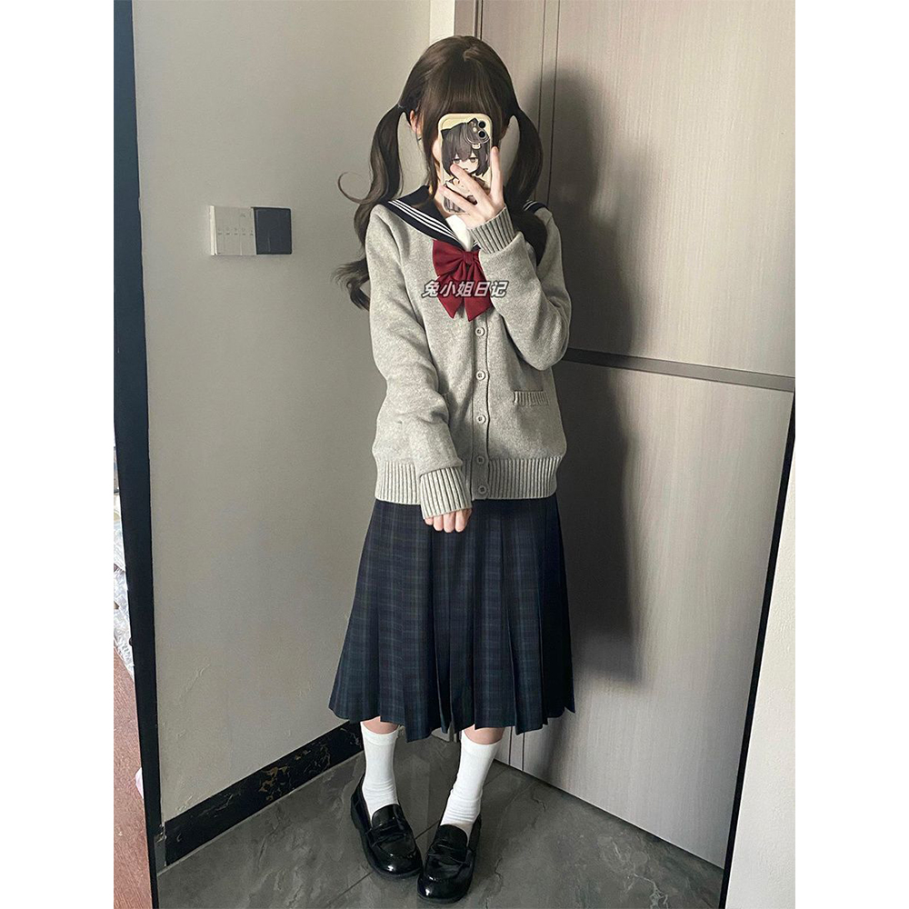 绀三本叠穿制服女校供感海苔JK格裙长裙套装学院风毛衣开衫穿搭