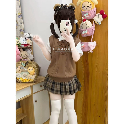 JK制服学院风秋冬新款刺绣棕色针织衫毛衣背心马甲百搭JK裙一整套