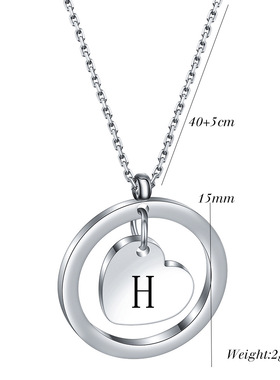 304不锈钢26个字母圆形镂空爱心首字母项链 名字刻字情侣礼物项链