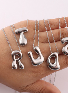 跨境亚马逊热卖26个英文字母吊坠嘻哈银色胖乎乎字母项链锁骨链女