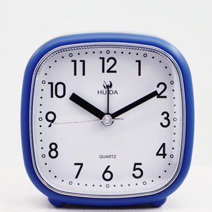 学生宿舍闹钟静音时钟现代简约可爱儿童小朋友客厅卧室床头闹表铃