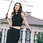 Maison 可露丽穿搭 显瘦挂脖背心包臀压褶半裙套装 Wester秋季 时尚