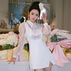 Maison Wester春季波嬉风法式宫廷风露背蕾丝拼接长袖裙子连衣裙