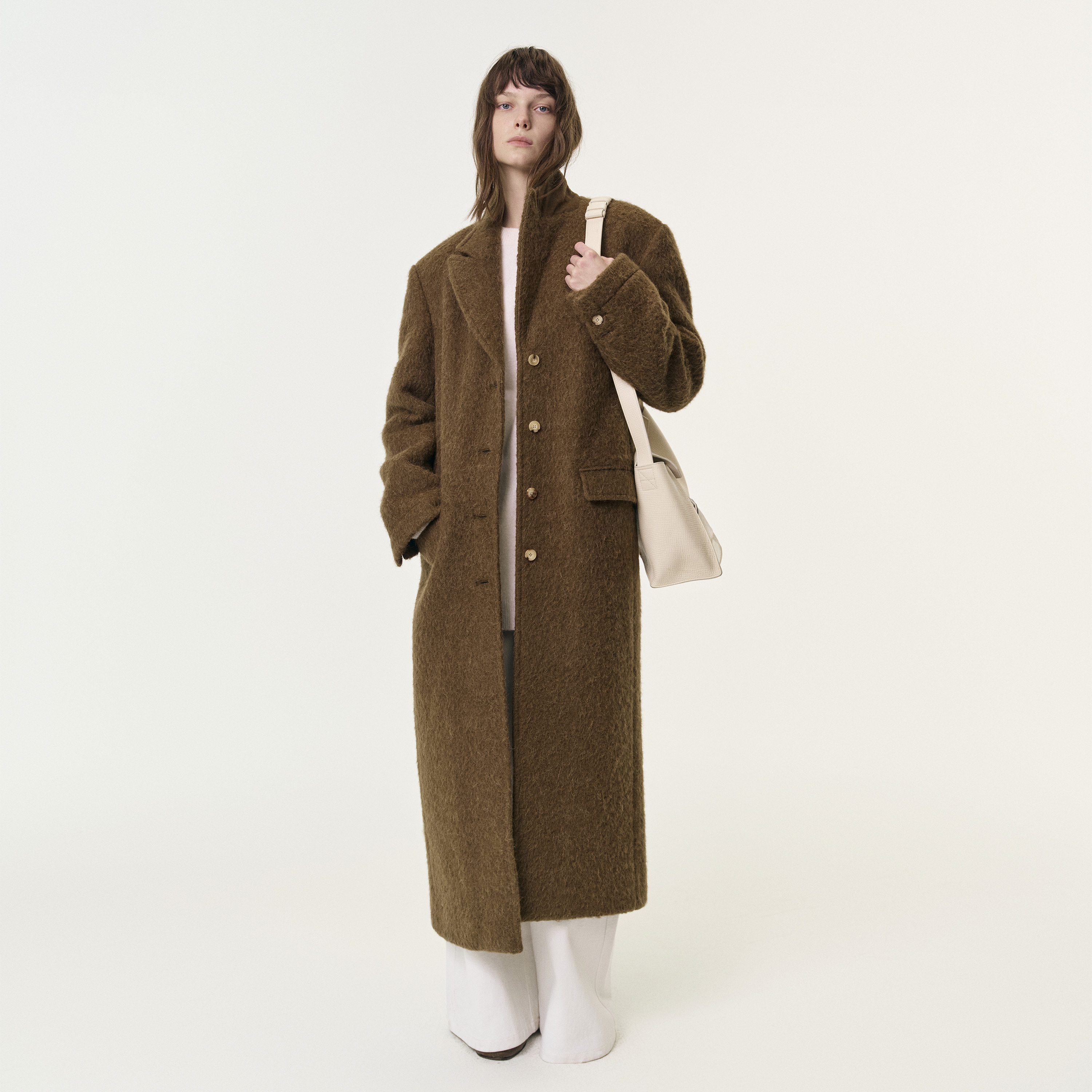 白弓高端極简设计感夹棉加厚绵羊毛+羊驼毛长款长款毛呢大衣57579