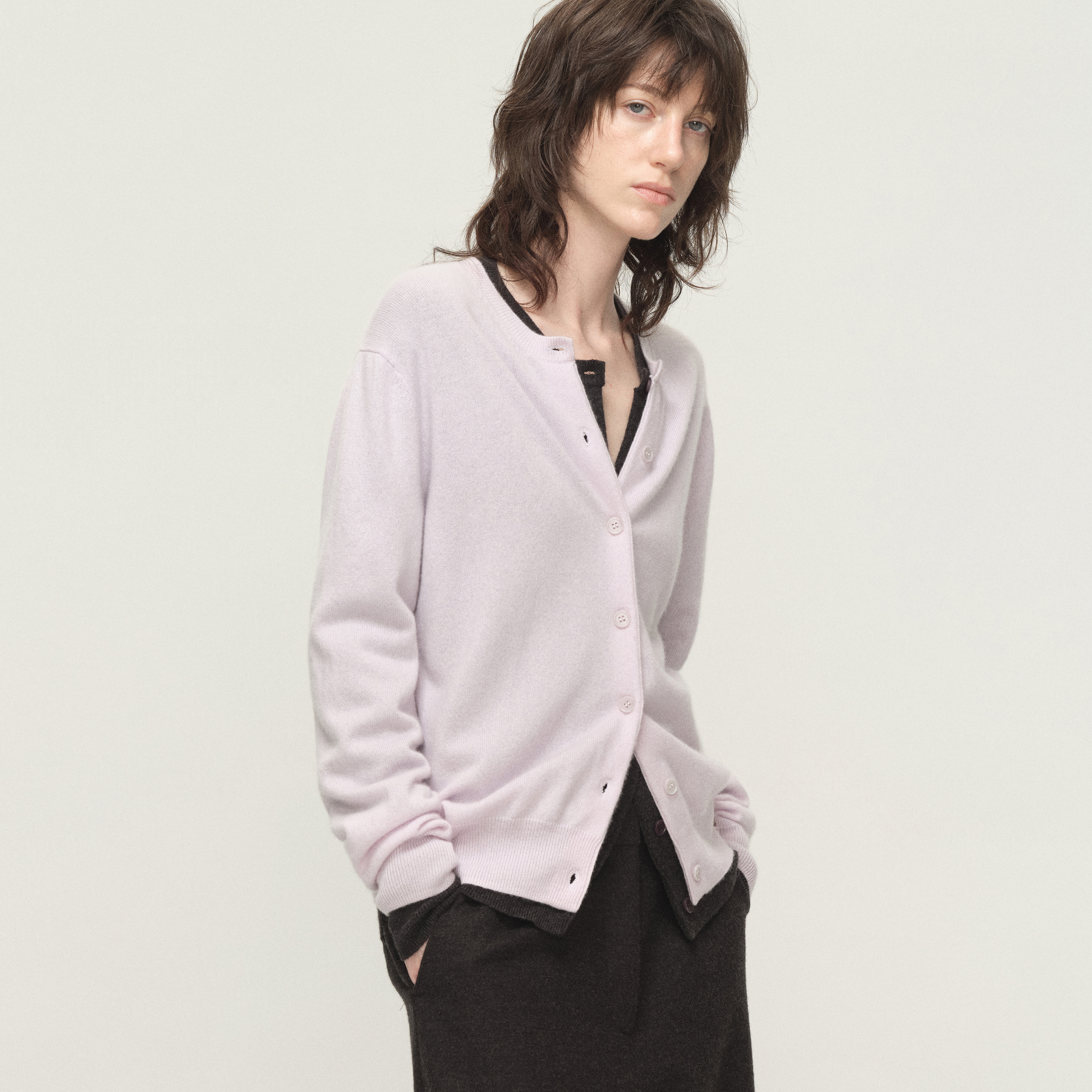 白弓Herbal Cashmere定纺100%山羊绒圆领长袖毛衣开衫女秋55310