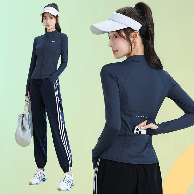 韩国Uamtor休闲速干运动套装女士秋季户外专业晨跑服后口袋训练服