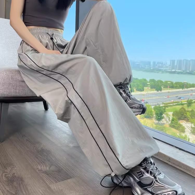 米兰风MDCW灰色美式速干工装裤女夏2026薄款宽松软壳裤阔腿伞兵裤