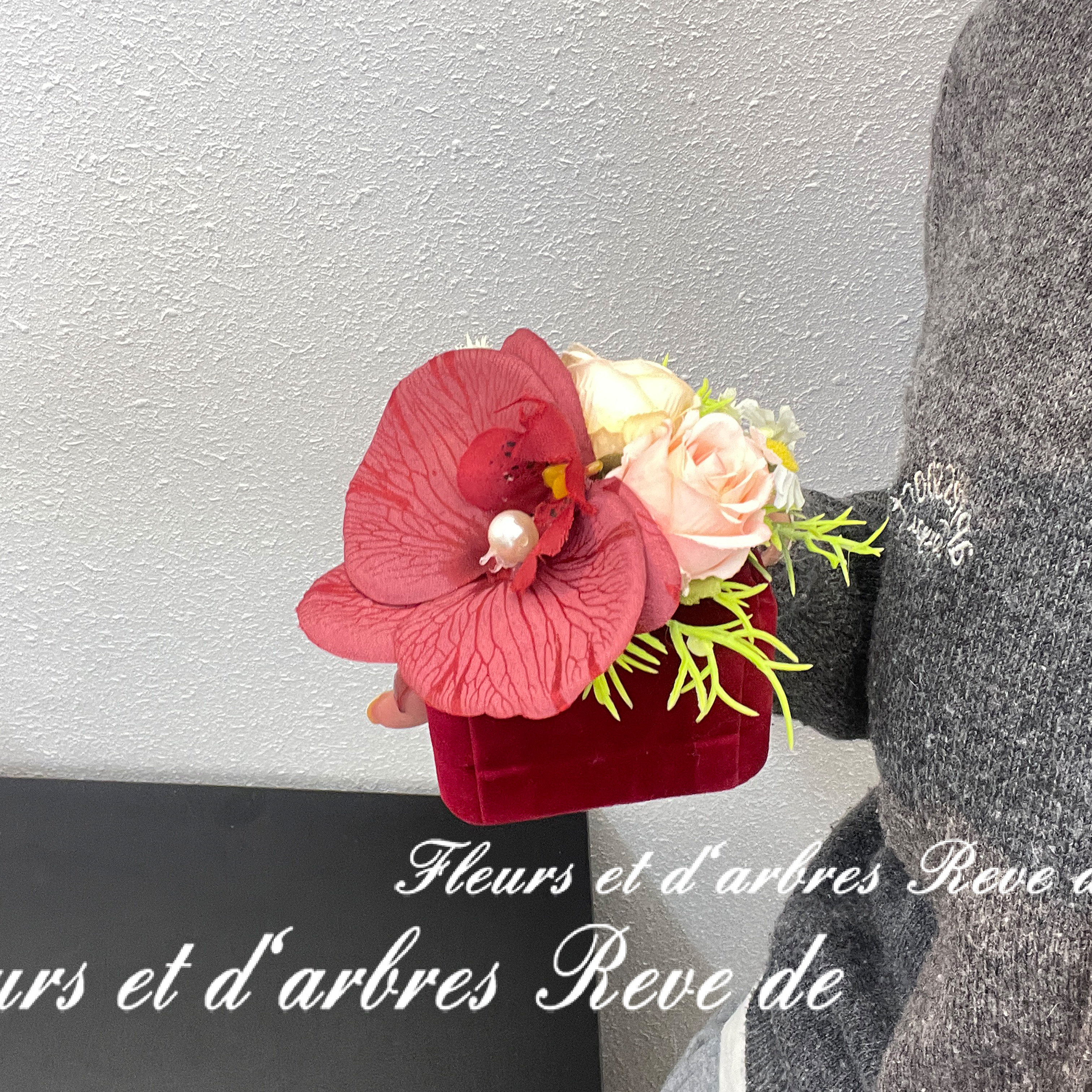 长长久久情侣对戒指盒婚礼交换礼物仿真花道具浪漫玫瑰求婚包装盒