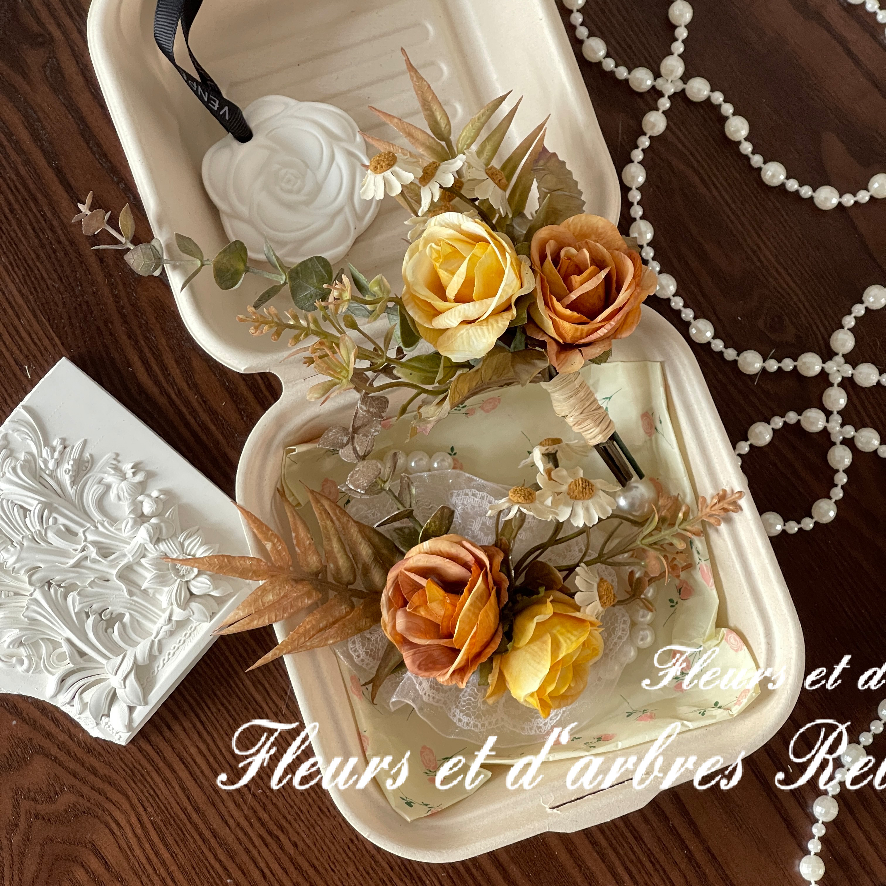 手捧花胸花手腕花婚礼装饰花