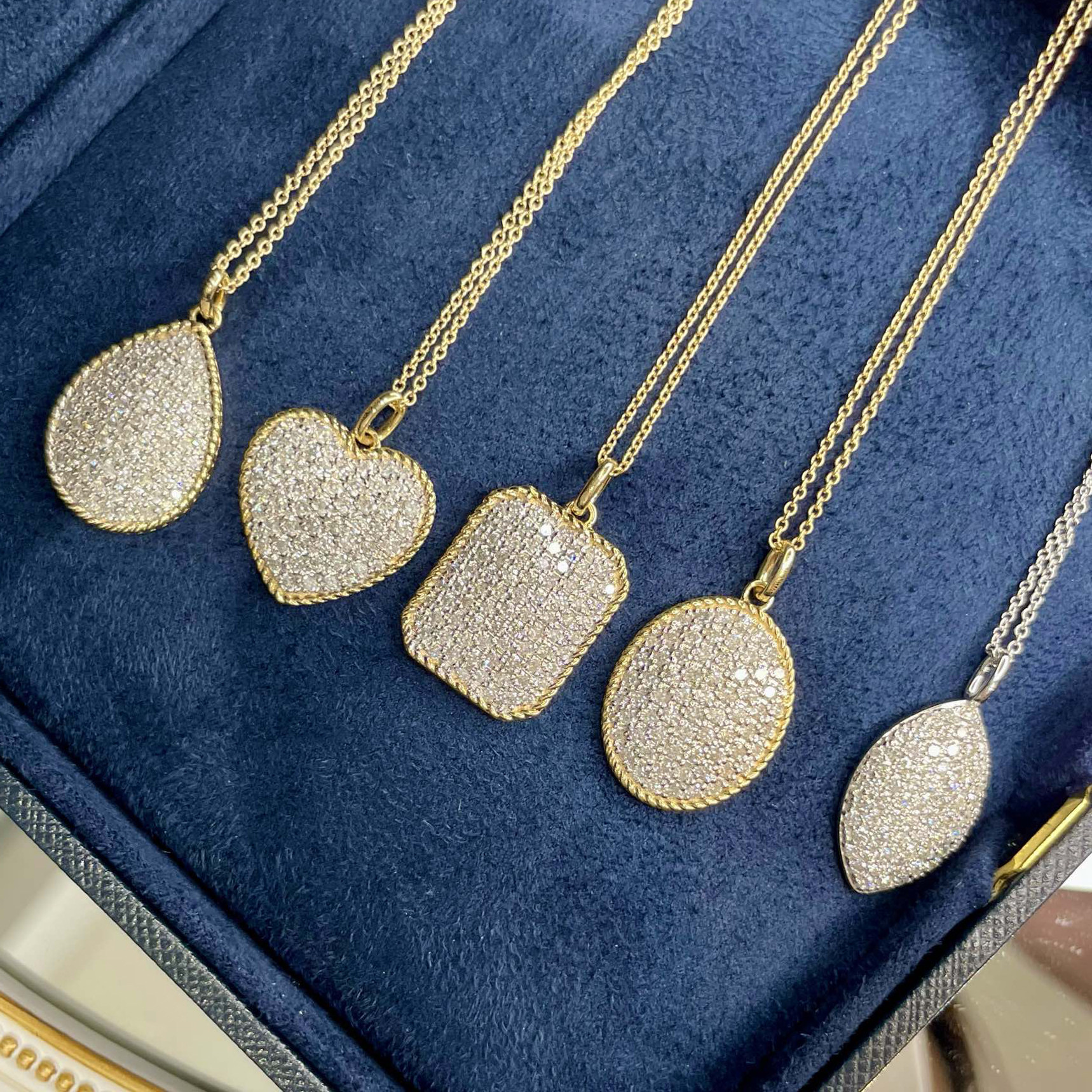 18k金1克拉马眼爱心水滴椭圆方块满钻钻石项链毛衣链珠宝镶嵌