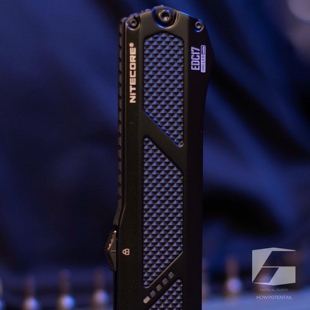 NITECORE奈特科尔EDC17多功能光源绿镭射激光紫外光白光照明手电