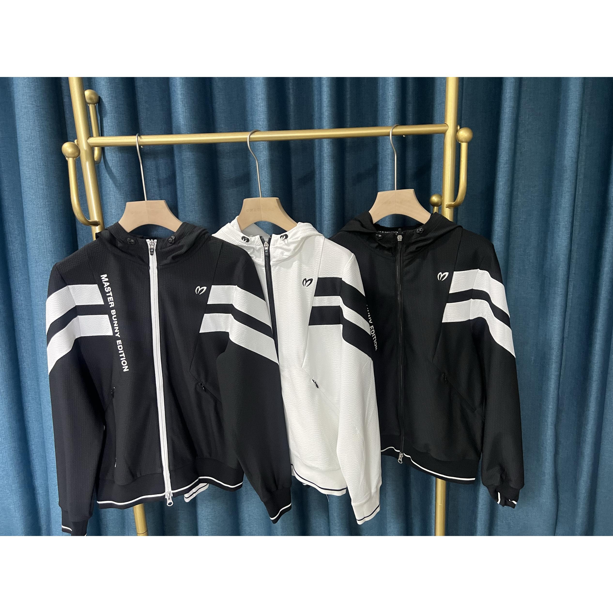 29V20   高尔夫球服装24新品初秋夏女子golf标志配色轻薄连帽外套