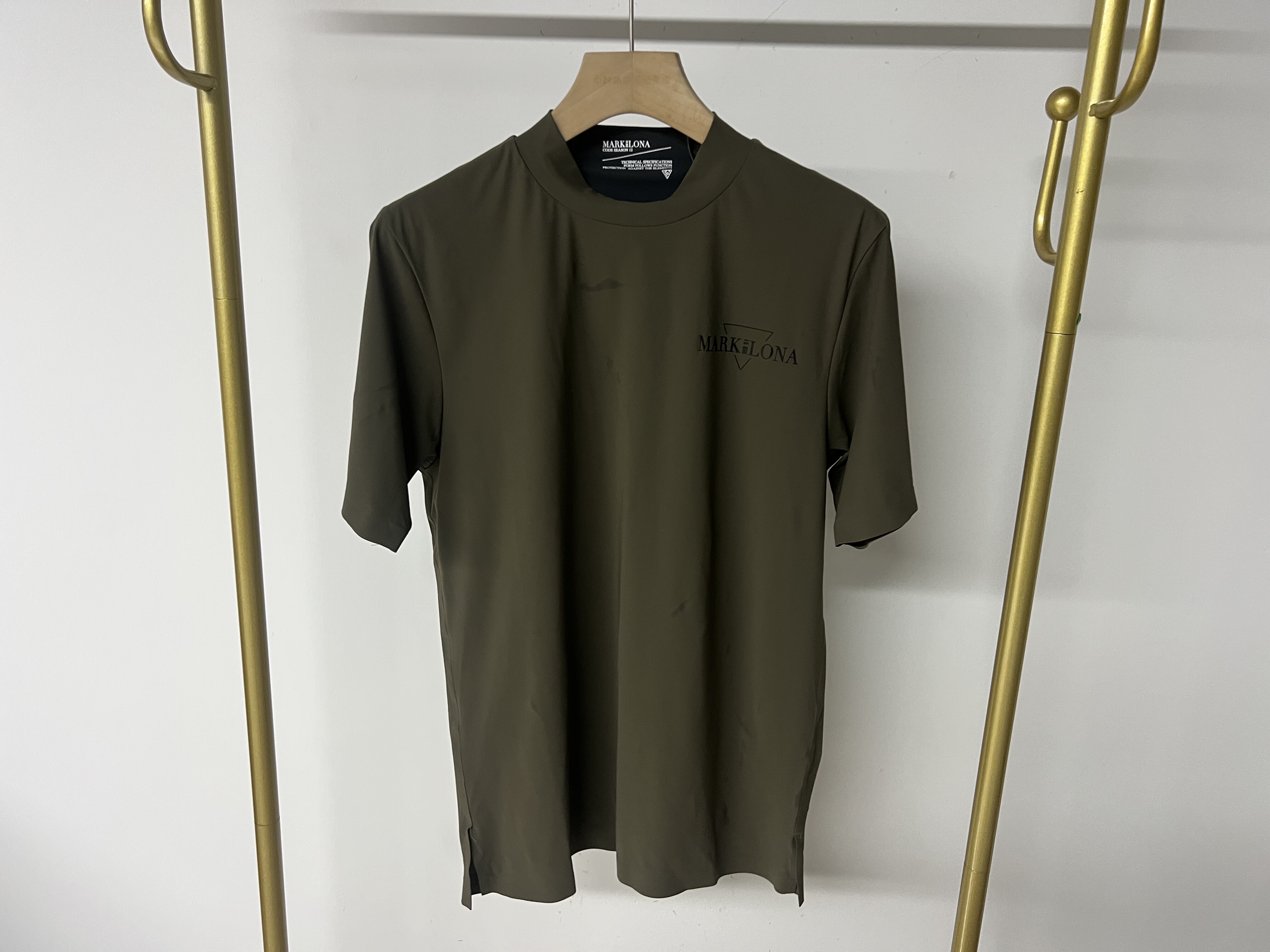 8D79 出口日韩高尔夫球服装男士上衣立领标志纯色运动短袖T恤速干