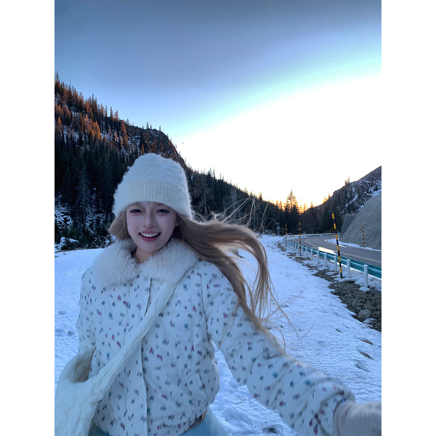 Ceezzzi 奶醇泡芙 毛领碎花短款棉服女冬面包服加厚保暖夹棉外套,个性定制/设计服务/DIY,棉服工装,淘宝优惠券,粉丝福利购,淘宝优惠卷