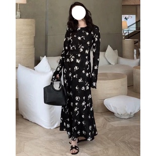 法式气质御姐风情万种的黑色碎花喇叭袖长袖连衣裙子