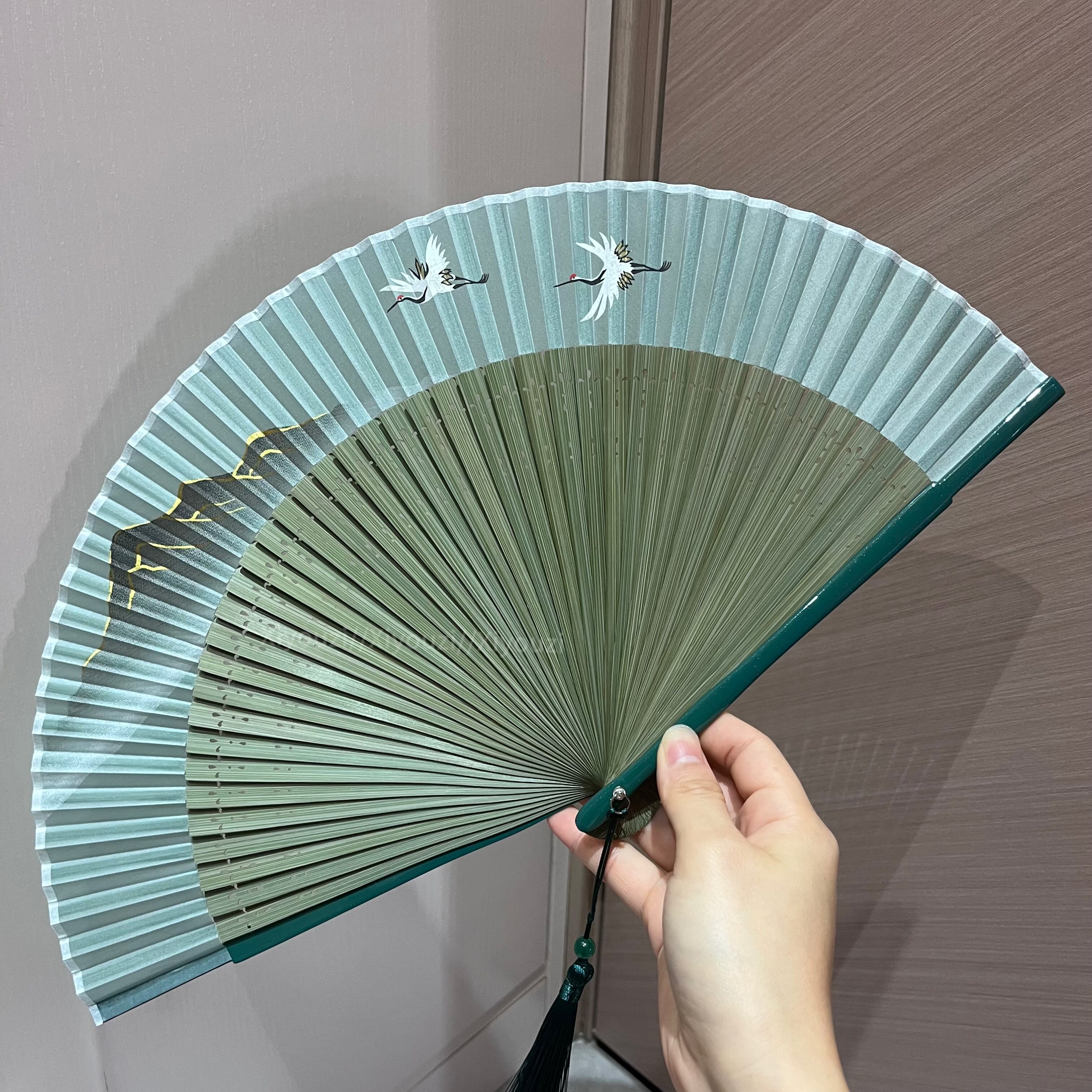 扇子夏天便携古风绿色折扇女式随身古典中国风汉服旗袍折叠扇礼品图片
