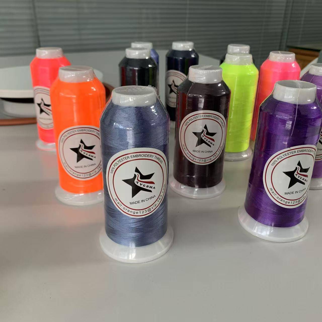 叶氏绣花线涤纶丝4000m 绣花机专用线108D 随机混色搭配