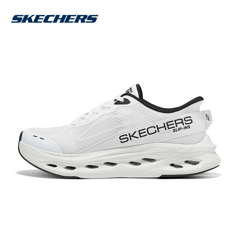 Skechers斯凯奇秋新款男士休闲运动风防滑缓震跑步鞋 220