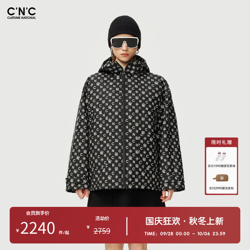 CNC女装奥莱满版字母绣花棉衣女冬季潮流加厚保暖连帽棉服外套