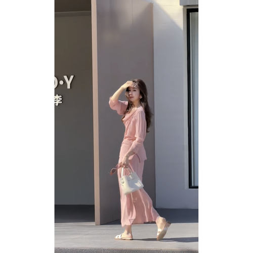 女夏温柔风灯笼袖衬衫半裙套装