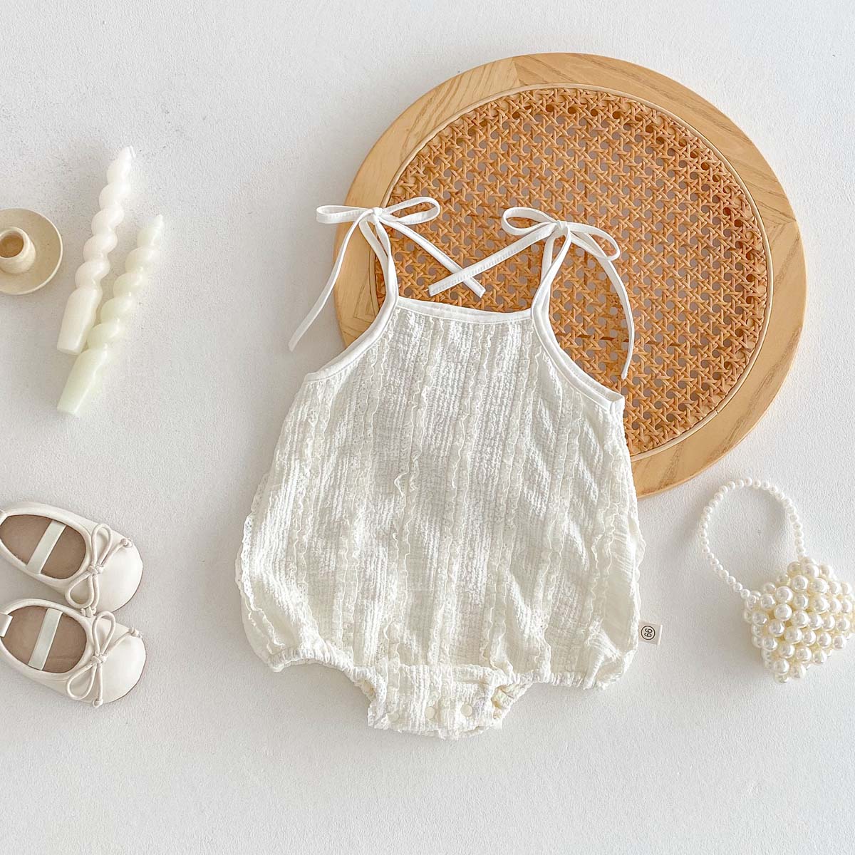 女宝宝夏季甜美薄款吊带哈衣婴儿可爱洋气超萌爬服新生儿包屁衣