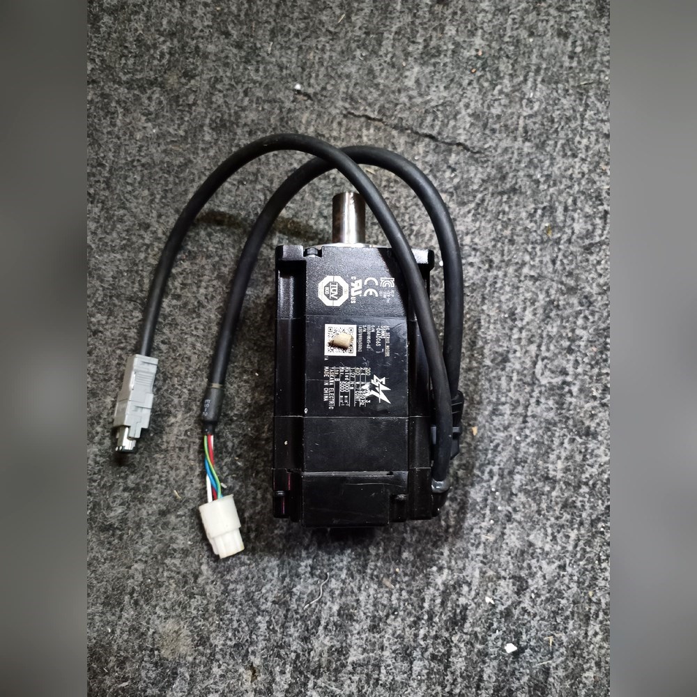 安川SGMMS-04ADC6S伺服电机现货实拍功能完好. 议价