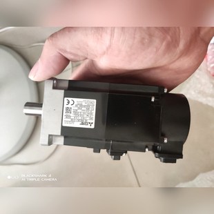三菱伺服電機HG S100HG 議價 KN13J