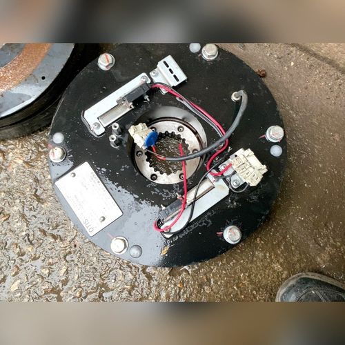 奥的斯钢带摆闸制动器..DAA27076NN.三个..价 议价