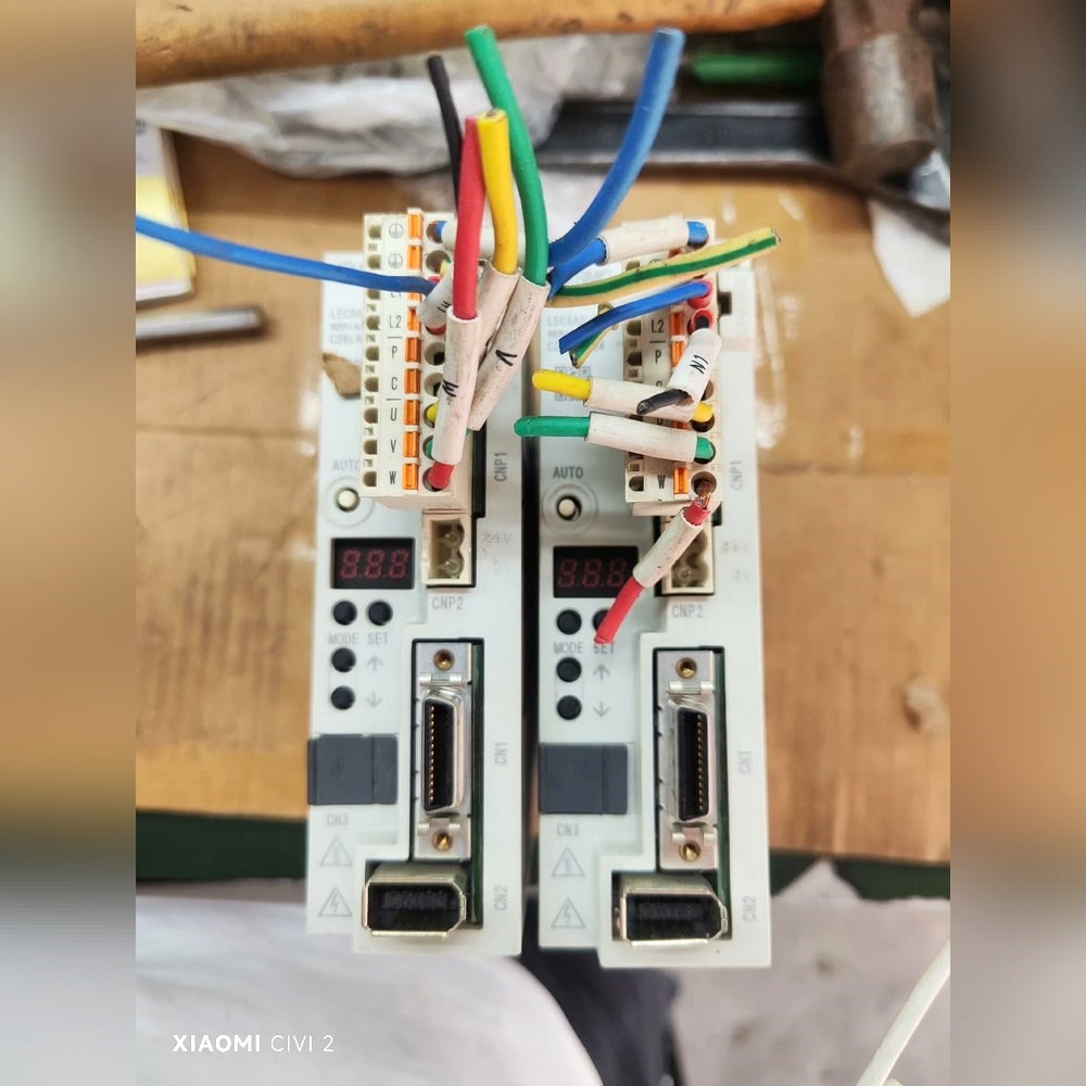 LECSA2-S1 SMC100w驱动器原装的实物拍 议价