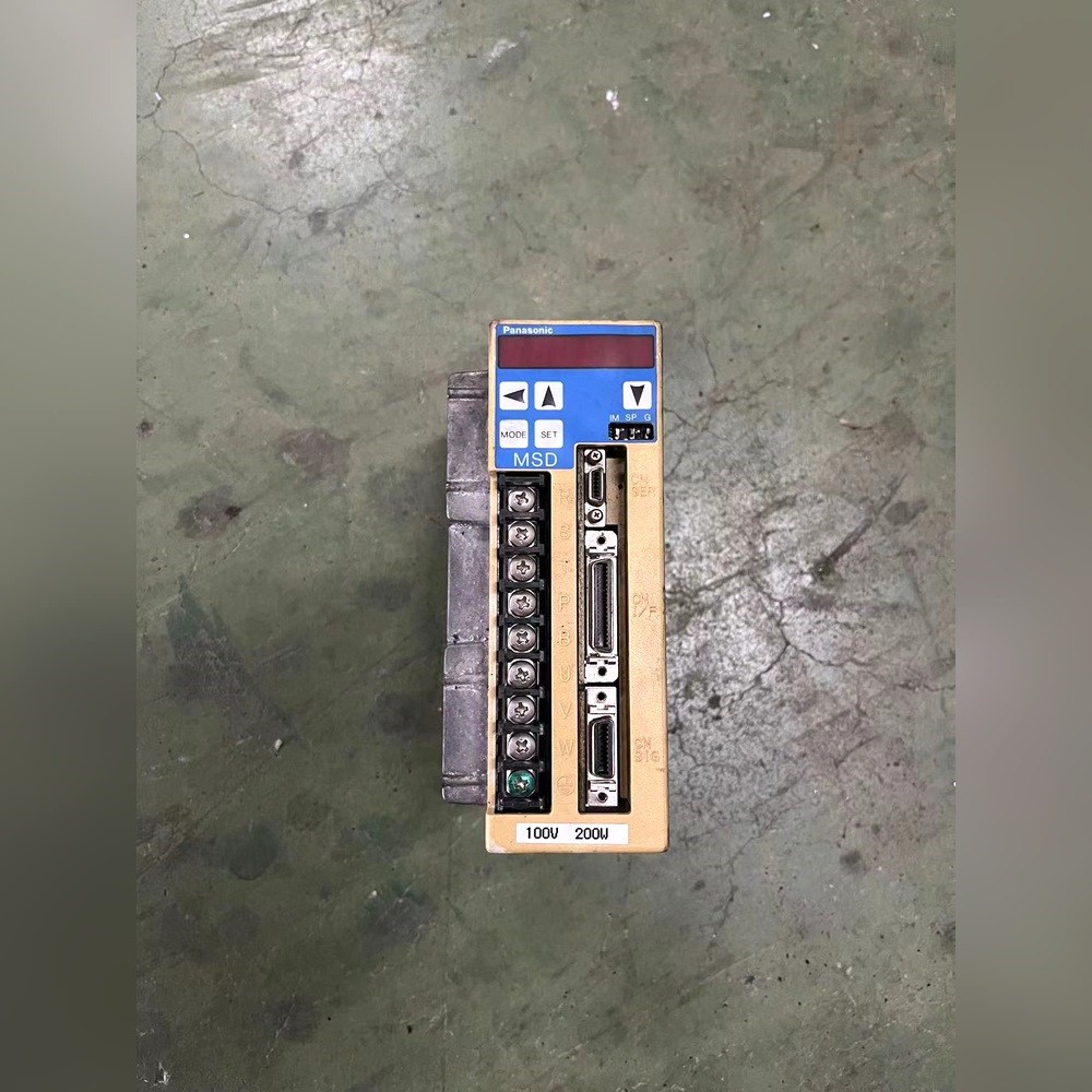 MSD021A2X 伺服驱动器 议价