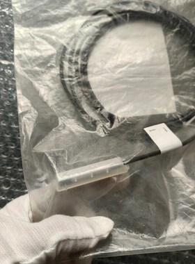 原装BALLUFF巴鲁夫 BES012H BES G04ED-PSC50F-EP02 实拍现货 议