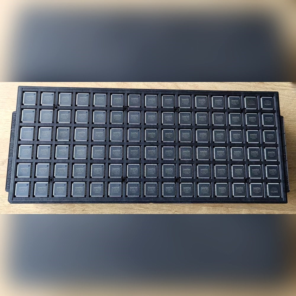NUVOTON NPCE985PB1DX IC900个 议价