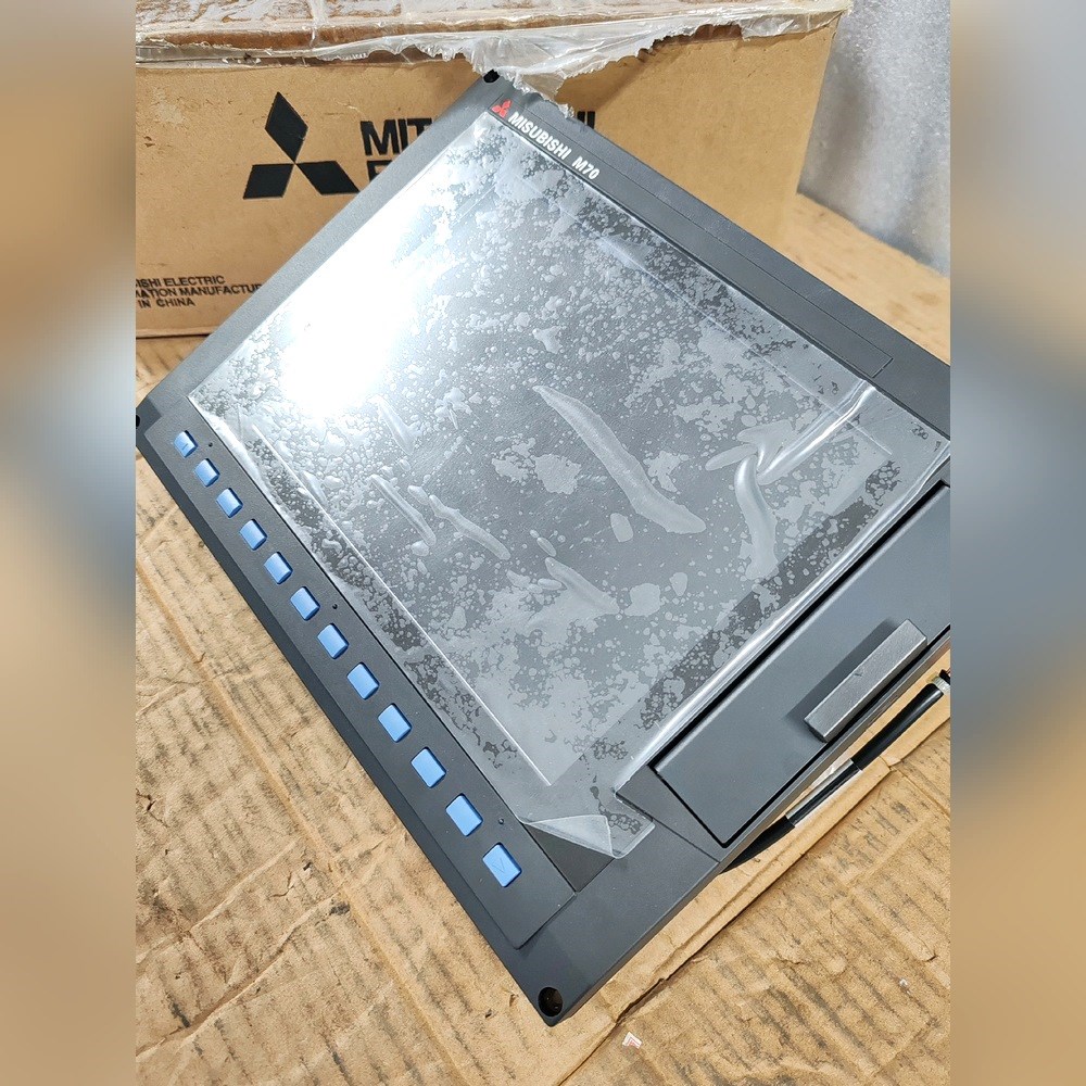 FCA70P-2AVU三菱M70系统主机原装原装二 议价