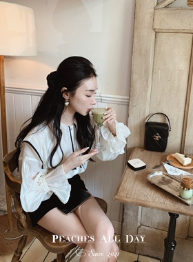 PEACHES ALL DAY燕麦甜茶 富贵千金气质法式防晒衬衫百搭丝绒短裤
