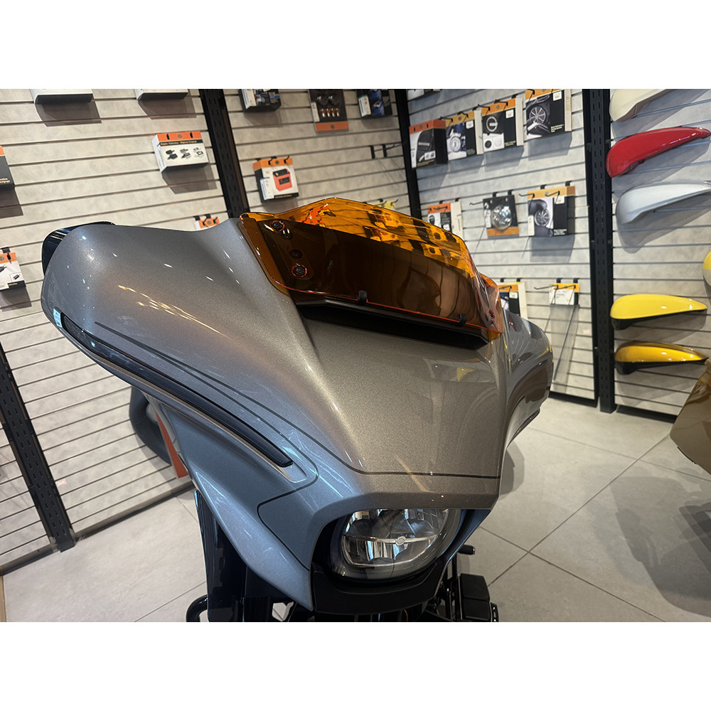 适用哈雷CVO 街道滑翔 Street Glide  ST 摩托车前风挡玻璃 2024