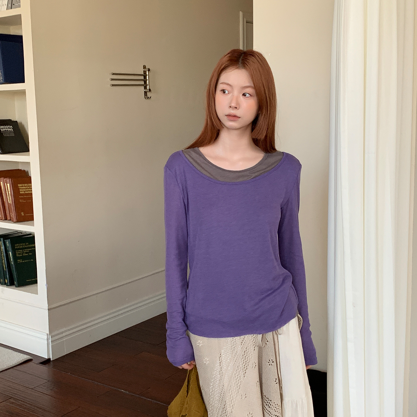 尺尺间Lsland 假两件拼色圆领长袖t恤女秋季新款宽松打底内搭上衣