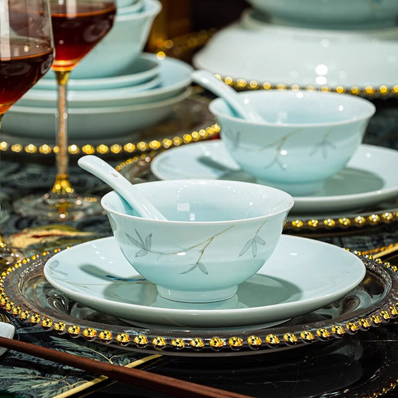 景德镇高岭土釉下彩青瓷高档家用碗盘餐具套装陶瓷碗碟高级感送礼