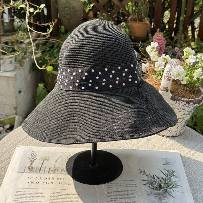 4.5现货黑色草帽女韩国东大门代购个性休闲大帽檐出游遮阳渔夫帽