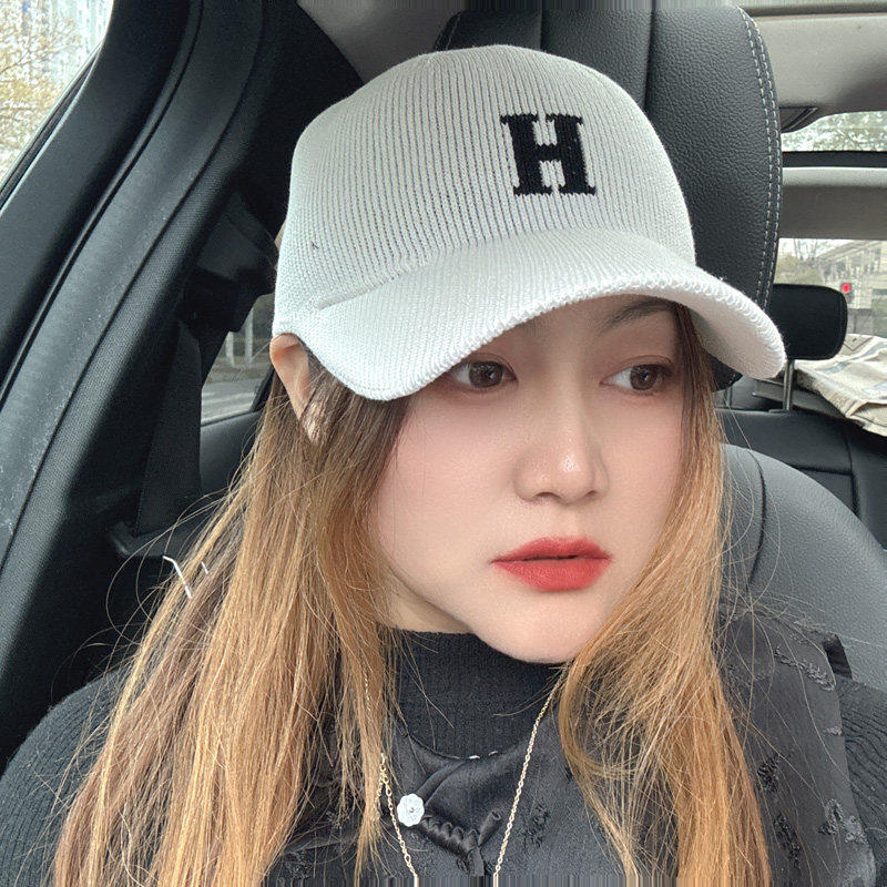 春夏出游字母H棒球帽女韩国东大门代购时尚休闲显脸小针织鸭舌帽